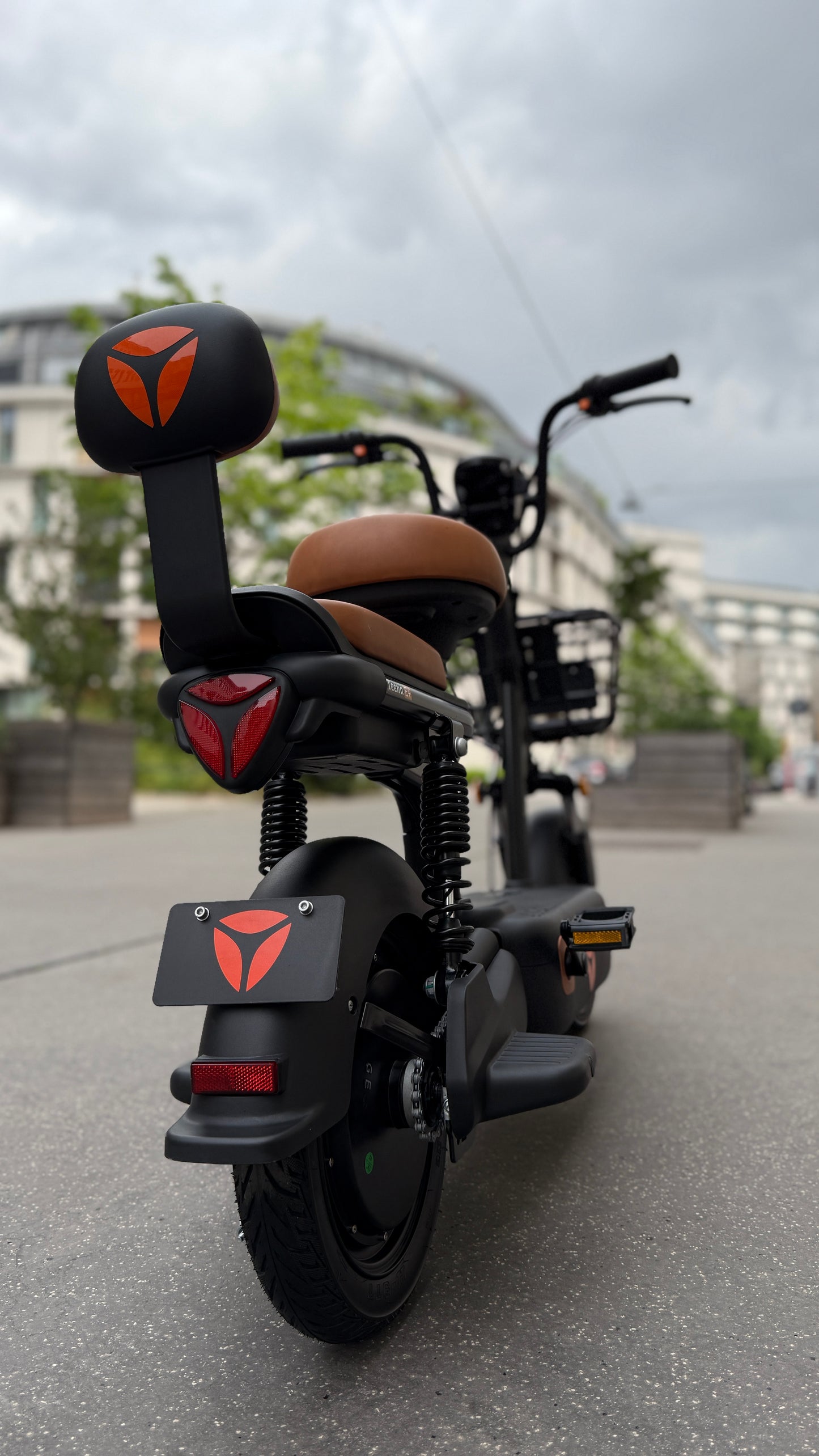 YADEA Lite-A Schwarz