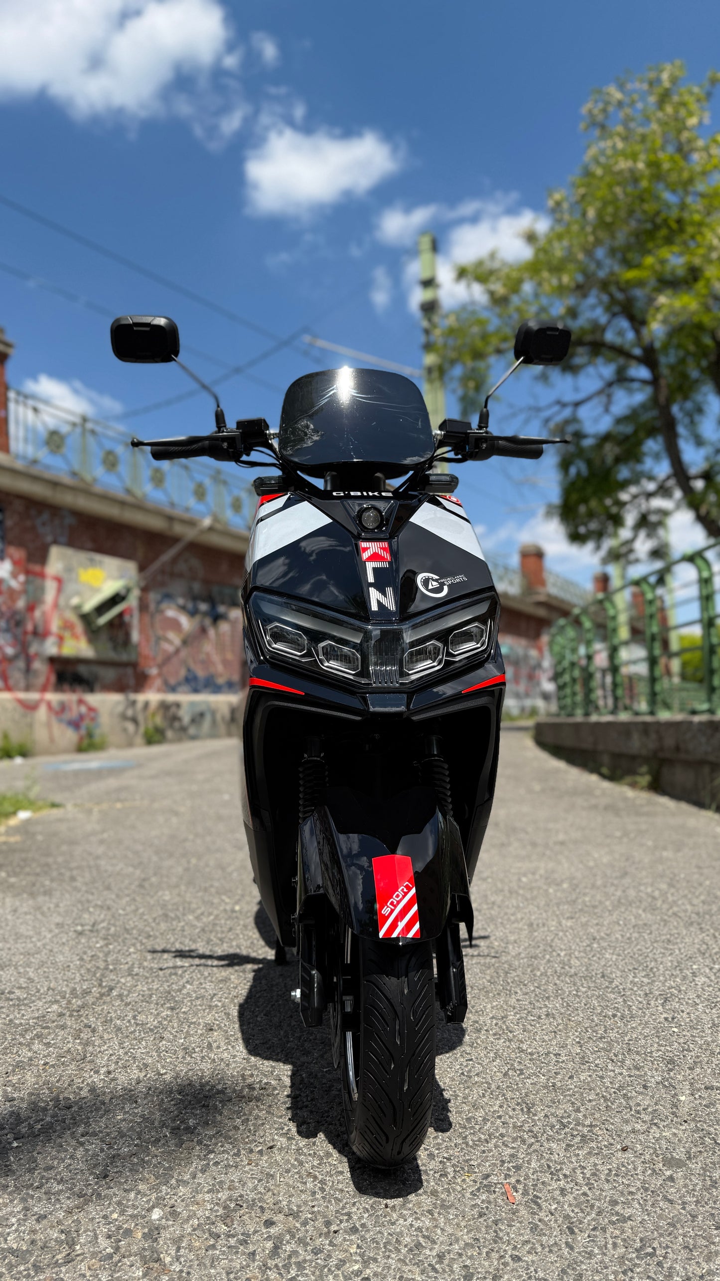 G Bike Black