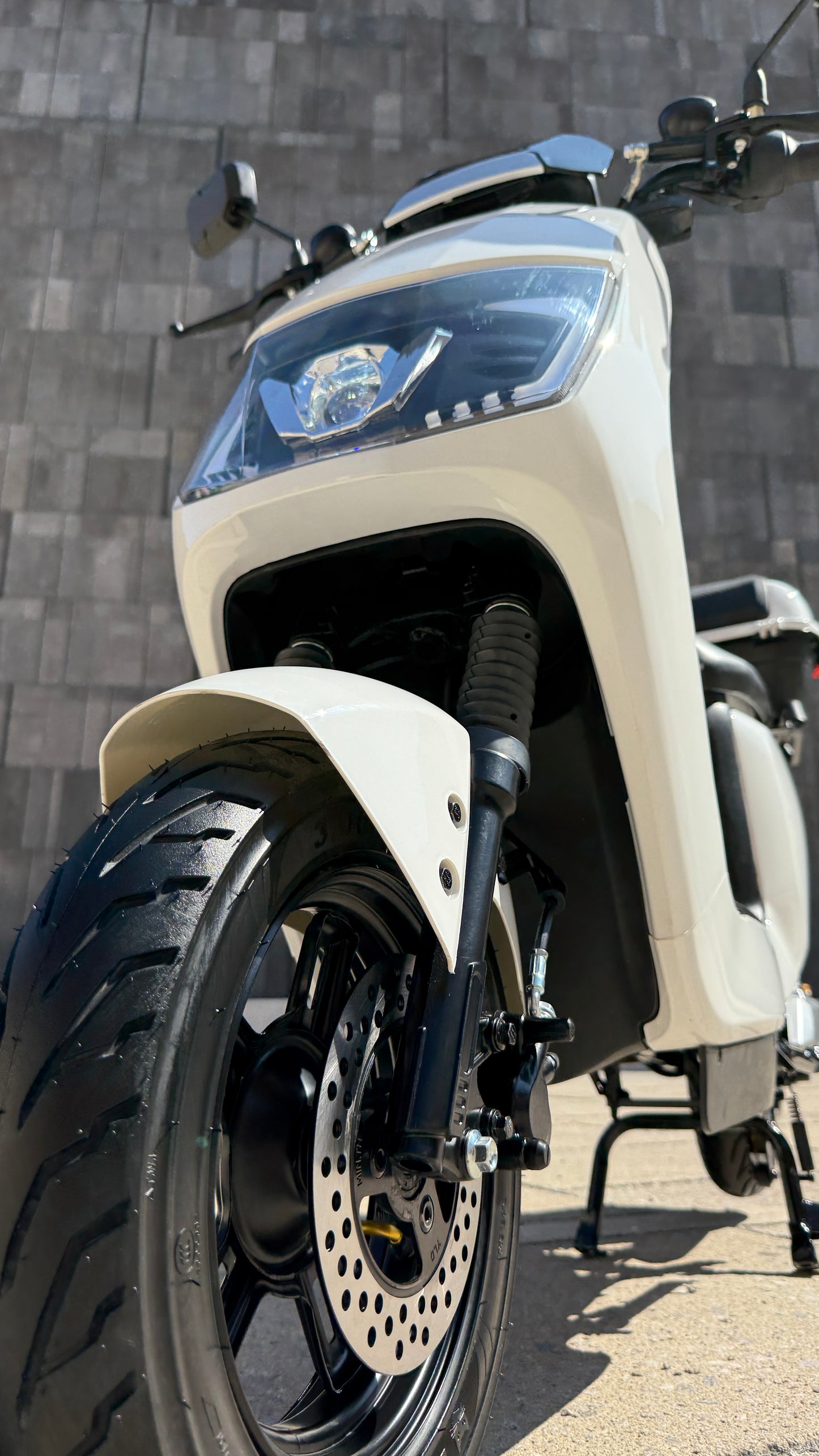 GBike White